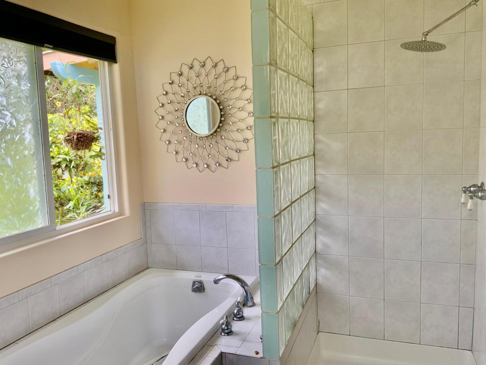 Kailua Kona Overlook Suites Exteriör bild